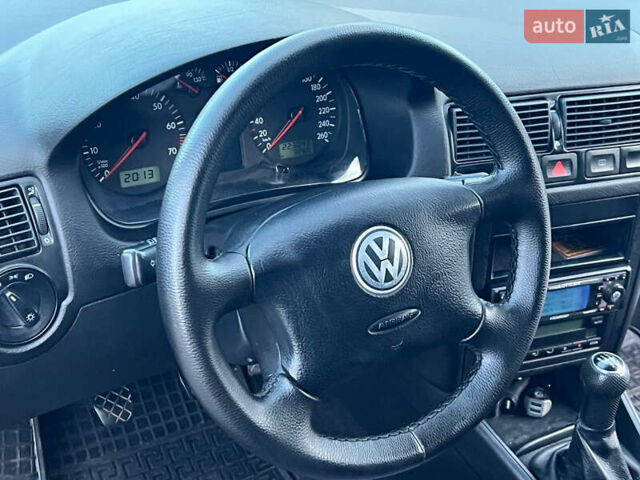 Чорний Фольксваген Гольф, об'ємом двигуна 1.6 л та пробігом 223 тис. км за 4700 $, фото 33 на Automoto.ua