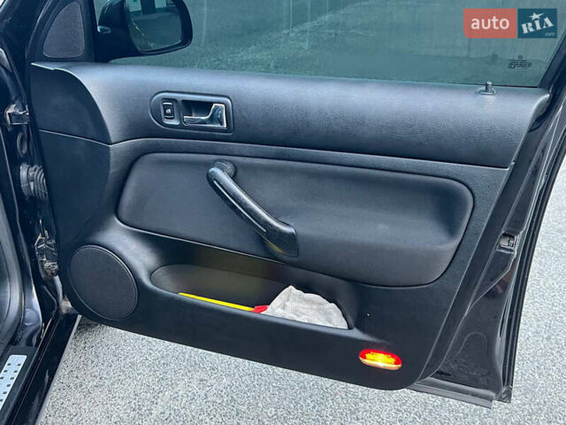 Чорний Фольксваген Гольф, об'ємом двигуна 1.6 л та пробігом 223 тис. км за 4700 $, фото 43 на Automoto.ua