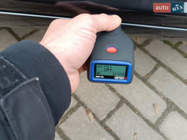 Черный Фольксваген Гольф, объемом двигателя 1.6 л и пробегом 264 тыс. км за 5599 $, фото 103 на Automoto.ua