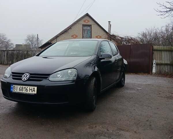 Черный Фольксваген Гольф, объемом двигателя 1.4 л и пробегом 228 тыс. км за 4100 $, фото 7 на Automoto.ua