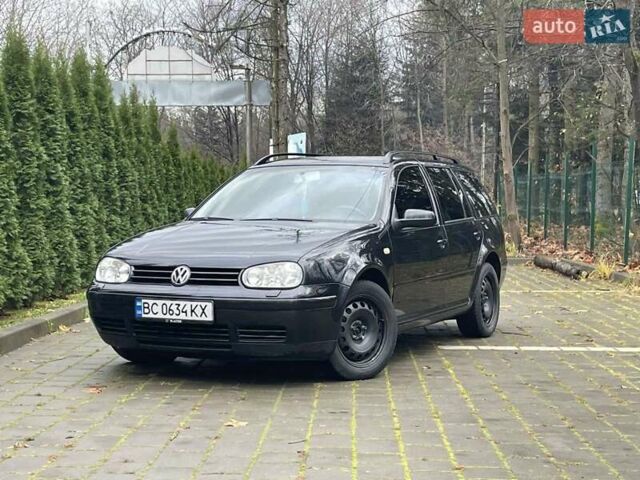 Черный Фольксваген Гольф, объемом двигателя 1.6 л и пробегом 270 тыс. км за 3900 $, фото 2 на Automoto.ua