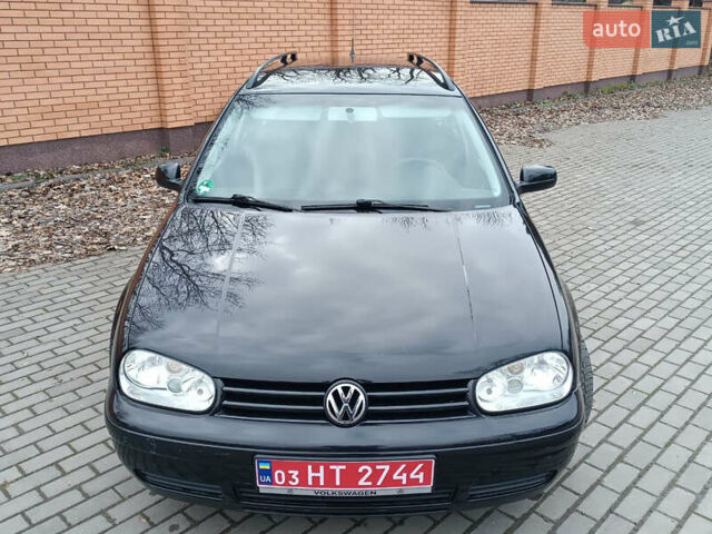 Черный Фольксваген Гольф, объемом двигателя 1.6 л и пробегом 264 тыс. км за 5599 $, фото 6 на Automoto.ua