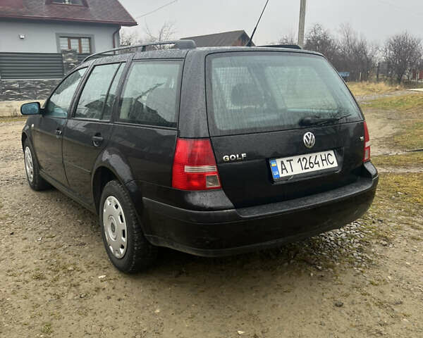 Черный Фольксваген Гольф, объемом двигателя 1.6 л и пробегом 225 тыс. км за 4500 $, фото 2 на Automoto.ua
