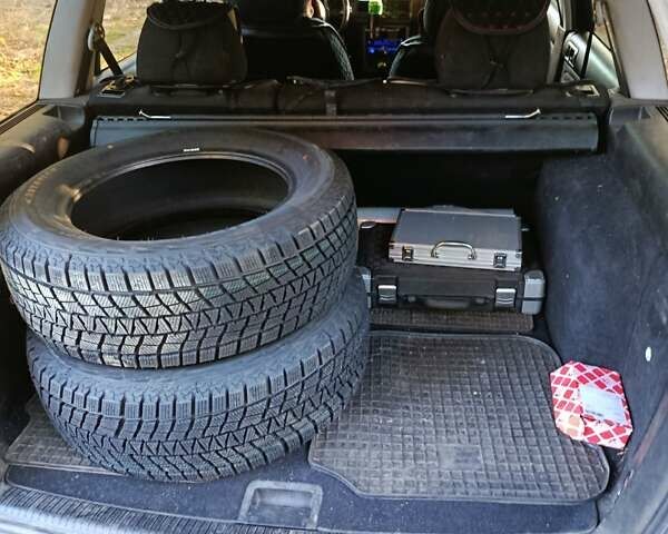 Черный Фольксваген Гольф, объемом двигателя 1.6 л и пробегом 215 тыс. км за 5000 $, фото 6 на Automoto.ua