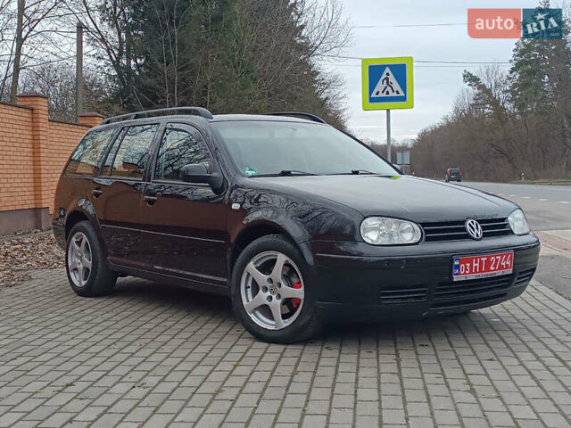Черный Фольксваген Гольф, объемом двигателя 1.6 л и пробегом 264 тыс. км за 5599 $, фото 2 на Automoto.ua
