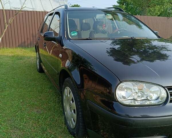 Черный Фольксваген Гольф, объемом двигателя 1.9 л и пробегом 299 тыс. км за 4700 $, фото 2 на Automoto.ua