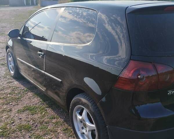 Черный Фольксваген Гольф, объемом двигателя 1.6 л и пробегом 285 тыс. км за 4000 $, фото 6 на Automoto.ua