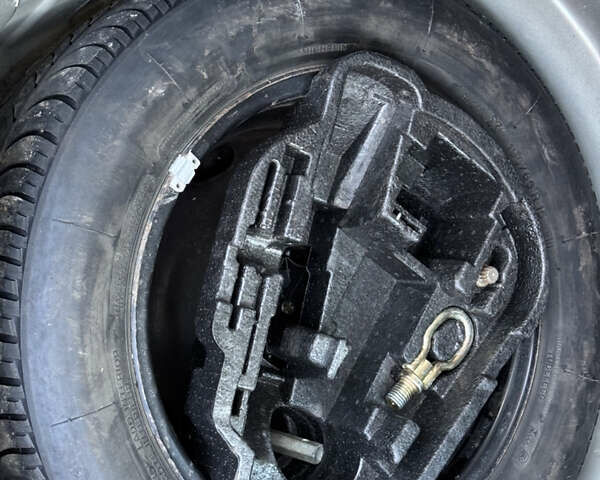 Фольксваген Гольф 2005 в Дрогобыче на Automoto.ua Черный Фольксваген Гольф, объемом двигателя 1.6 л и пробегом 246 тыс. км за 3999 $, фото 24 на Automoto.ua