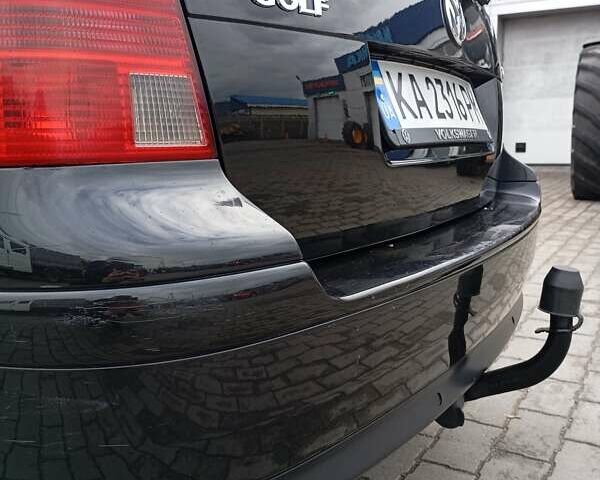 Черный Фольксваген Гольф, объемом двигателя 1.9 л и пробегом 314 тыс. км за 4850 $, фото 24 на Automoto.ua