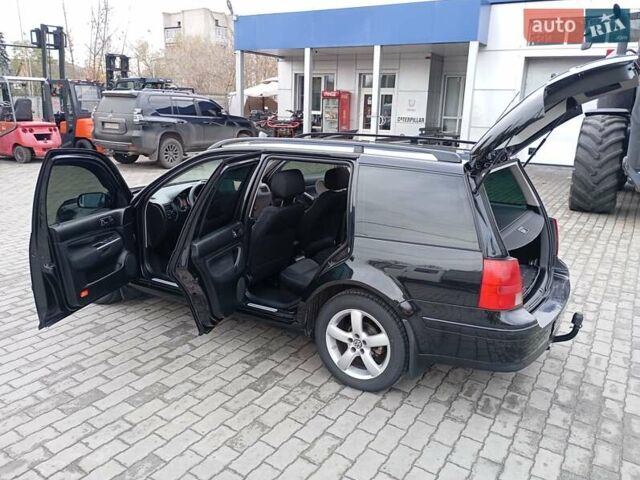 Черный Фольксваген Гольф, объемом двигателя 1.9 л и пробегом 314 тыс. км за 4850 $, фото 30 на Automoto.ua