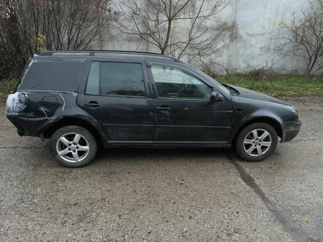 Черный Фольксваген Гольф, объемом двигателя 1.6 л и пробегом 400 тыс. км за 1500 $, фото 7 на Automoto.ua