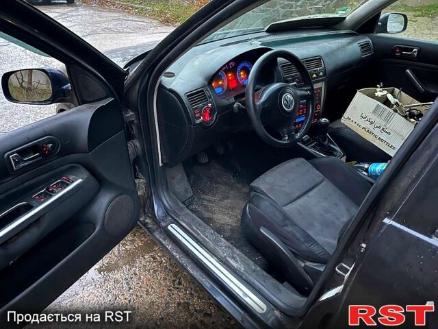 Чорний Фольксваген Гольф, об'ємом двигуна 1.6 л та пробігом 400 тис. км за 1500 $, фото 7 на Automoto.ua