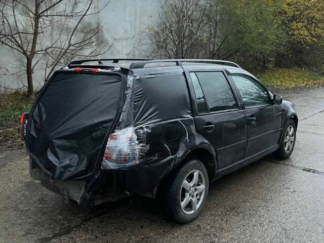 Черный Фольксваген Гольф, объемом двигателя 1.6 л и пробегом 400 тыс. км за 1500 $, фото 4 на Automoto.ua