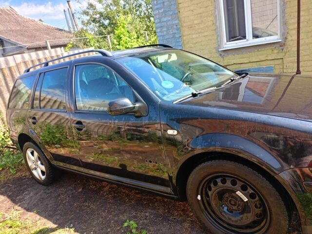 Черный Фольксваген Гольф, объемом двигателя 1.4 л и пробегом 260 тыс. км за 4600 $, фото 3 на Automoto.ua