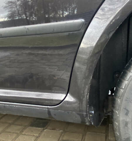 Чорний Фольксваген Гольф, об'ємом двигуна 1.6 л та пробігом 215 тис. км за 4700 $, фото 11 на Automoto.ua