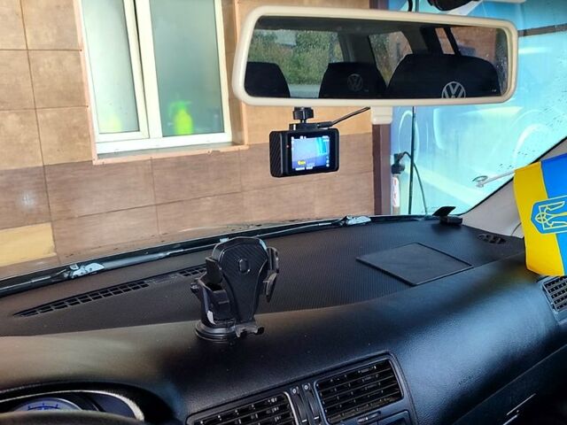 Черный Фольксваген Гольф, объемом двигателя 1.6 л и пробегом 255 тыс. км за 5000 $, фото 2 на Automoto.ua