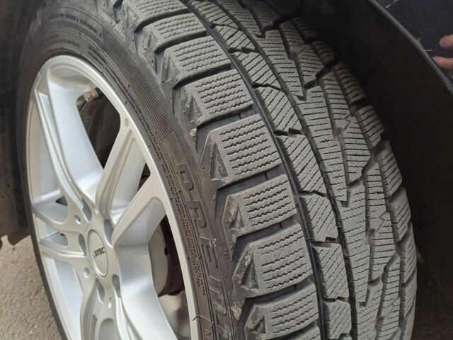 Чорний Фольксваген Гольф, об'ємом двигуна 1.4 л та пробігом 222 тис. км за 6350 $, фото 4 на Automoto.ua