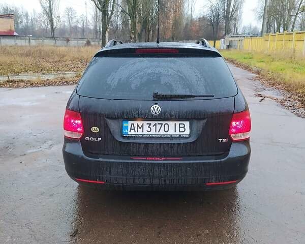 Чорний Фольксваген Гольф, об'ємом двигуна 1.39 л та пробігом 253 тис. км за 3999 $, фото 2 на Automoto.ua