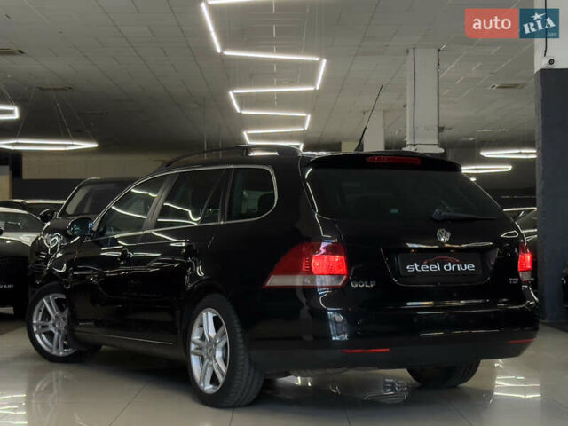 Черный Фольксваген Гольф, объемом двигателя 1.39 л и пробегом 230 тыс. км за 7299 $, фото 11 на Automoto.ua