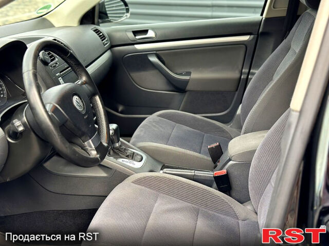 Чорний Фольксваген Гольф, об'ємом двигуна 1.4 л та пробігом 283 тис. км за 6450 $, фото 11 на Automoto.ua