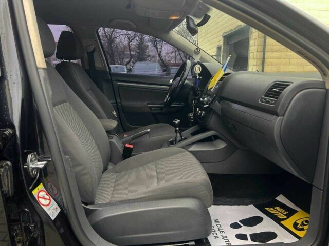 Чорний Фольксваген Гольф, об'ємом двигуна 1.9 л та пробігом 234 тис. км за 6100 $, фото 21 на Automoto.ua