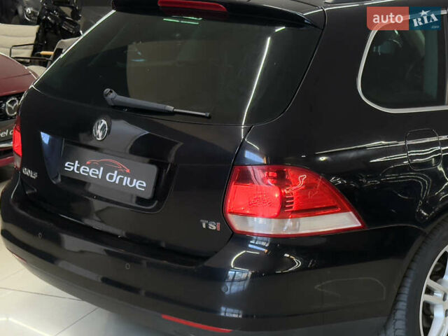 Черный Фольксваген Гольф, объемом двигателя 1.39 л и пробегом 230 тыс. км за 7299 $, фото 9 на Automoto.ua