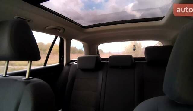 Черный Фольксваген Гольф, объемом двигателя 1.39 л и пробегом 241 тыс. км за 5300 $, фото 10 на Automoto.ua