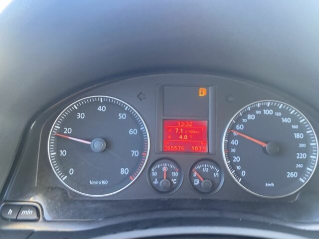 Чорний Фольксваген Гольф, об'ємом двигуна 1.4 л та пробігом 265 тис. км за 6200 $, фото 22 на Automoto.ua