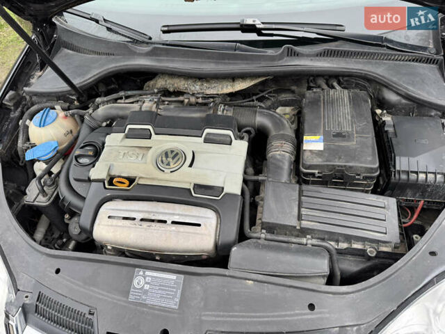 Чорний Фольксваген Гольф, об'ємом двигуна 1.39 л та пробігом 191 тис. км за 5999 $, фото 11 на Automoto.ua