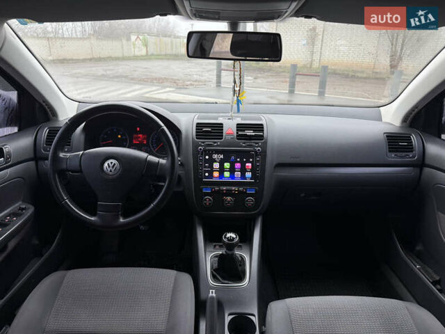 Чорний Фольксваген Гольф, об'ємом двигуна 1.6 л та пробігом 247 тис. км за 6700 $, фото 11 на Automoto.ua