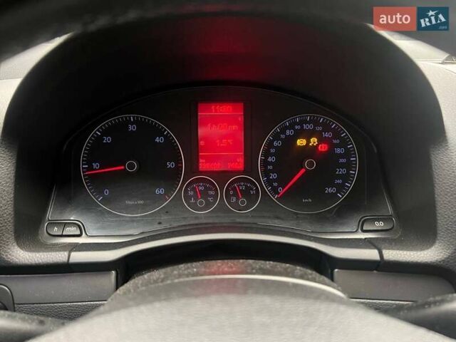 Чорний Фольксваген Гольф, об'ємом двигуна 1.9 л та пробігом 234 тис. км за 6100 $, фото 15 на Automoto.ua