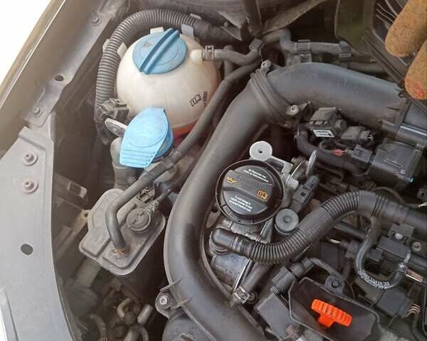 Черный Фольксваген Гольф, объемом двигателя 1.4 л и пробегом 139 тыс. км за 7200 $, фото 31 на Automoto.ua