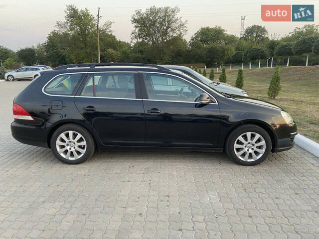 Черный Фольксваген Гольф, объемом двигателя 1.39 л и пробегом 301 тыс. км за 5800 $, фото 2 на Automoto.ua