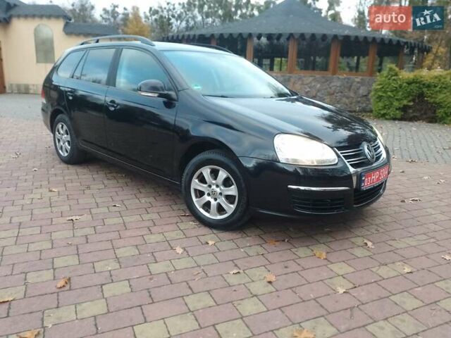 Черный Фольксваген Гольф, объемом двигателя 1.6 л и пробегом 181 тыс. км за 5550 $, фото 4 на Automoto.ua
