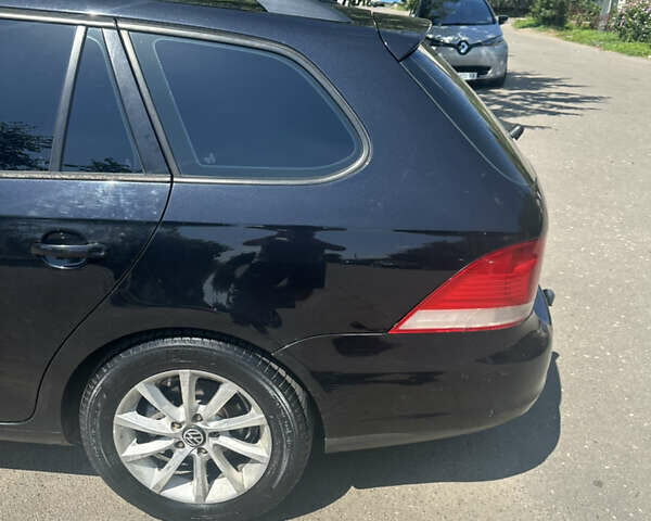 Черный Фольксваген Гольф, объемом двигателя 1.9 л и пробегом 234 тыс. км за 6100 $, фото 6 на Automoto.ua