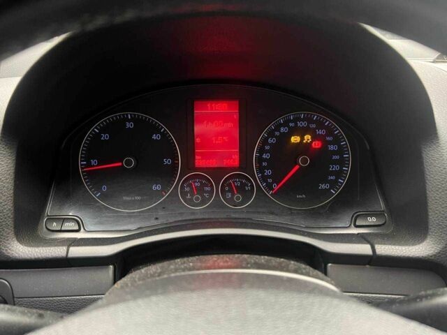 Чорний Фольксваген Гольф, об'ємом двигуна 1.9 л та пробігом 234 тис. км за 6100 $, фото 15 на Automoto.ua