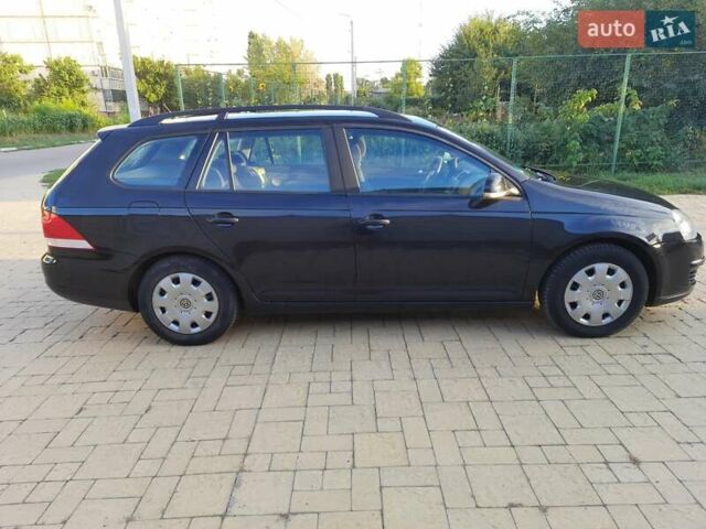 Черный Фольксваген Гольф, объемом двигателя 1.6 л и пробегом 102 тыс. км за 7100 $, фото 17 на Automoto.ua