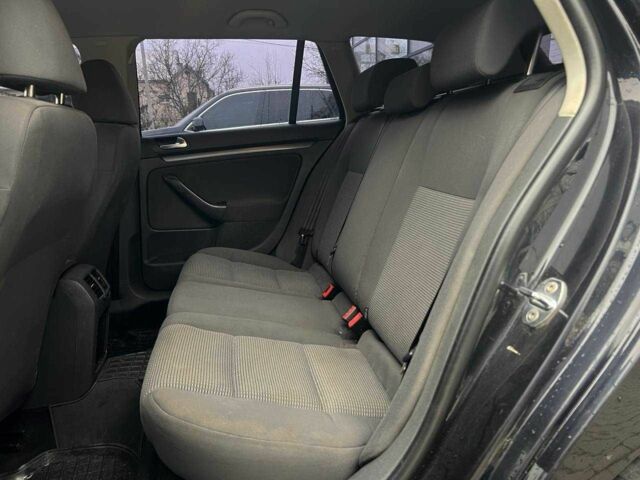 Чорний Фольксваген Гольф, об'ємом двигуна 1.9 л та пробігом 234 тис. км за 6100 $, фото 19 на Automoto.ua