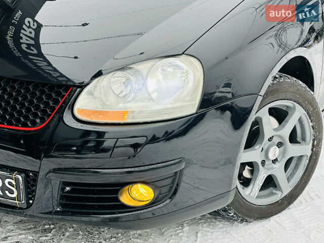 Черный Фольксваген Гольф, объемом двигателя 1.6 л и пробегом 247 тыс. км за 5900 $, фото 5 на Automoto.ua