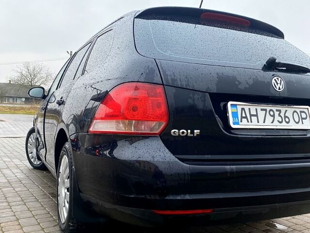 Чорний Фольксваген Гольф, об'ємом двигуна 1.6 л та пробігом 235 тис. км за 5100 $, фото 4 на Automoto.ua