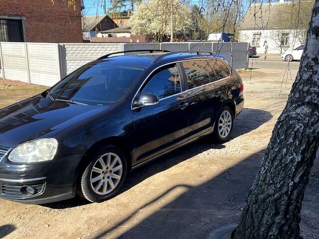 Черный Фольксваген Гольф, объемом двигателя 1.4 л и пробегом 0 тыс. км за 5400 $, фото 1 на Automoto.ua