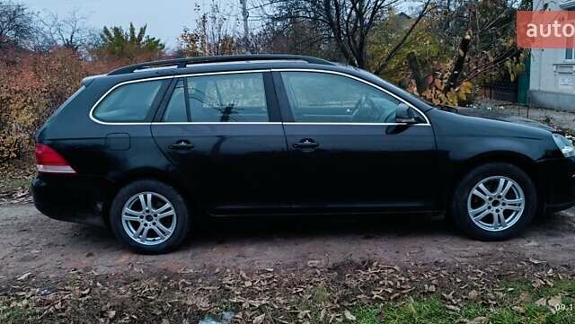 Черный Фольксваген Гольф, объемом двигателя 1.4 л и пробегом 267 тыс. км за 6300 $, фото 21 на Automoto.ua