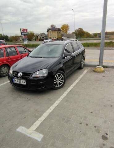 Черный Фольксваген Гольф, объемом двигателя 1.39 л и пробегом 241 тыс. км за 5300 $, фото 8 на Automoto.ua
