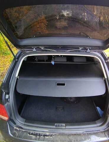 Черный Фольксваген Гольф, объемом двигателя 1.39 л и пробегом 241 тыс. км за 5300 $, фото 6 на Automoto.ua