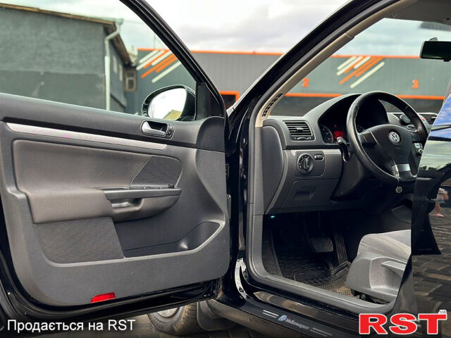 Чорний Фольксваген Гольф, об'ємом двигуна 1.4 л та пробігом 283 тис. км за 6450 $, фото 9 на Automoto.ua