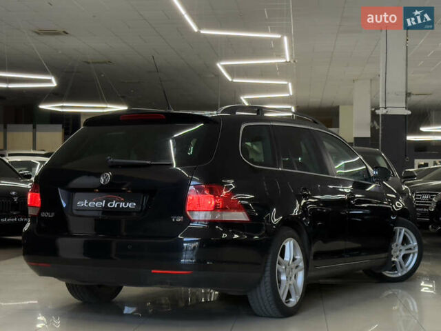 Черный Фольксваген Гольф, объемом двигателя 1.39 л и пробегом 230 тыс. км за 7299 $, фото 7 на Automoto.ua