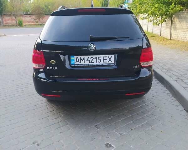 Черный Фольксваген Гольф, объемом двигателя 1.39 л и пробегом 250 тыс. км за 4500 $, фото 5 на Automoto.ua