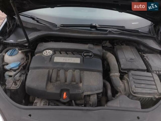 Черный Фольксваген Гольф, объемом двигателя 1.6 л и пробегом 181 тыс. км за 5550 $, фото 11 на Automoto.ua