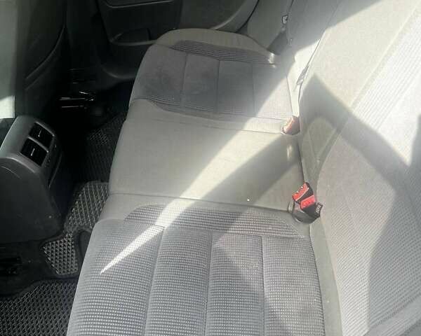 Чорний Фольксваген Гольф, об'ємом двигуна 1.6 л та пробігом 237 тис. км за 6800 $, фото 19 на Automoto.ua