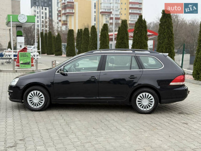 Черный Фольксваген Гольф, объемом двигателя 1.6 л и пробегом 219 тыс. км за 6499 $, фото 18 на Automoto.ua